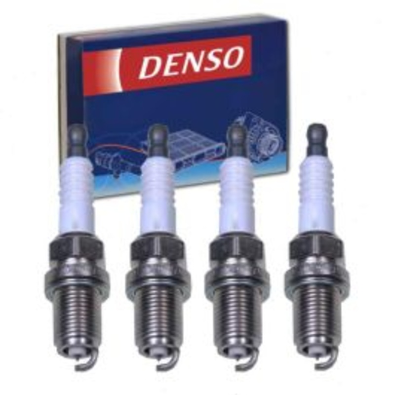 4 pc DENSO Iridium Long Life Spark Plugs for 2001-2003 Chevrolet Tracker