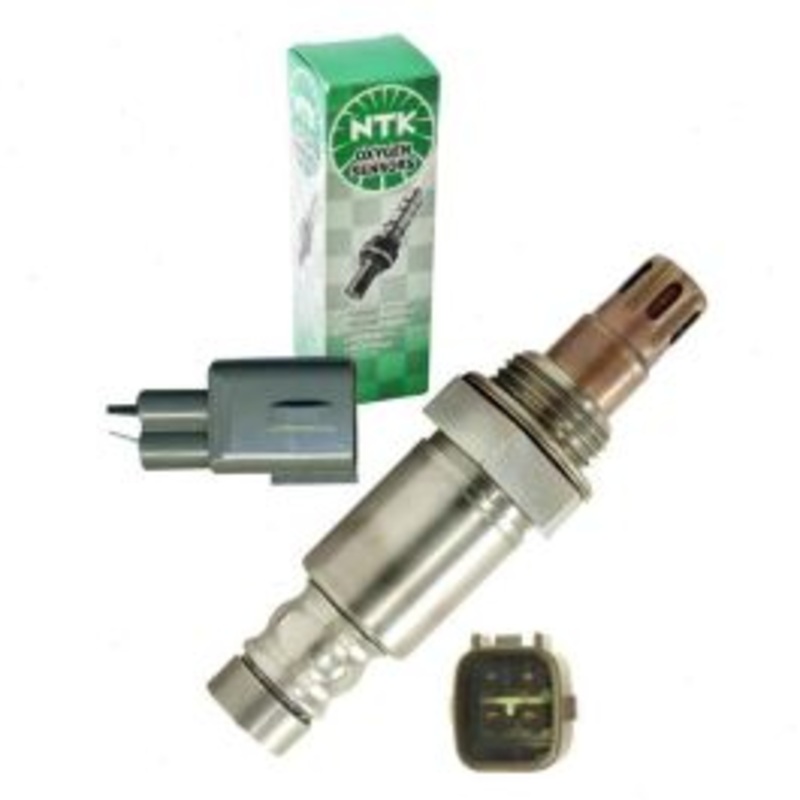 NGK NTK Upstream Air Fuel Ratio Sensor for 2005-2010 Pontiac Vibe 1.8L L4