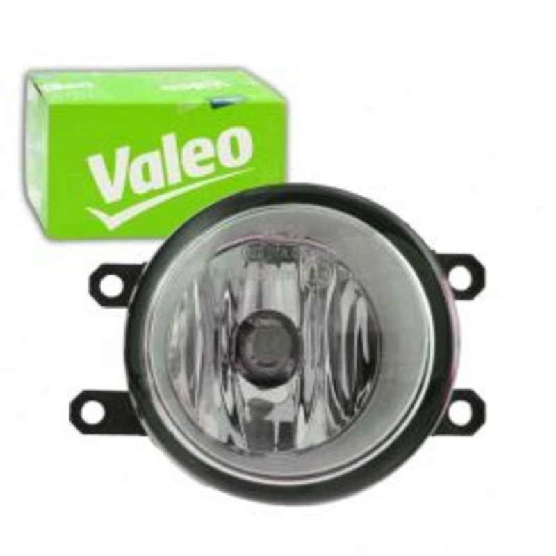 Valeo Right Fog Light for 2010-2012 Lexus HS250h