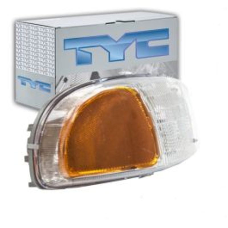 TYC Right Headlight Assembly for 1999-2004 GMC Sierra 2500