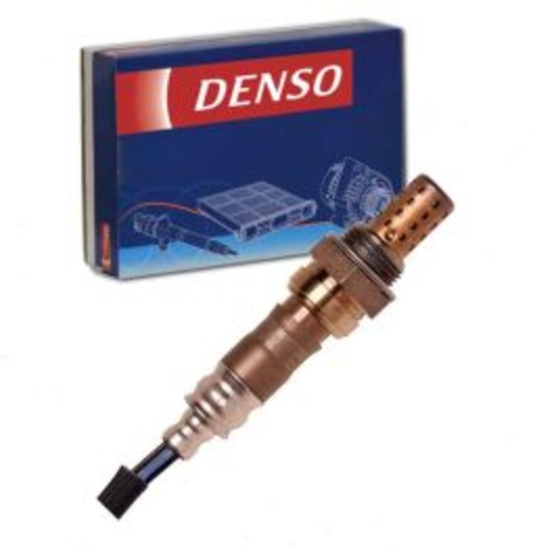 DENSO Upstream Oxygen (O2) Sensor for 2000 GMC Yukon XL 2500