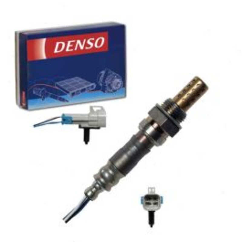 DENSO Upstream Oxygen (O2) Sensor for 2003-2005 Chevrolet Avalanche 1500 5.3L V8