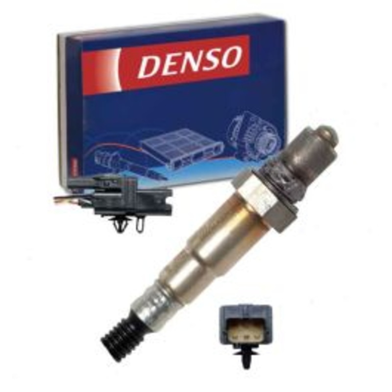 DENSO Upstream Air Fuel Ratio Sensor for 2005-2006 Nissan Frontier