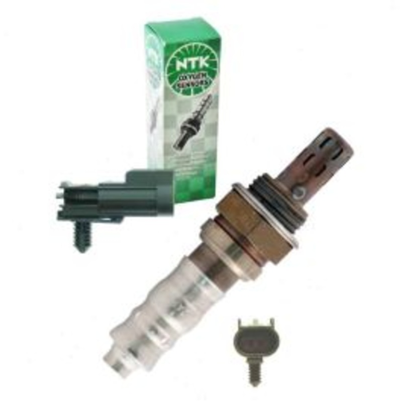 NGK NTK Upstream Oxygen (O2) Sensor for 2000-2002 Pontiac Sunfire 2.2L 2.4L L4