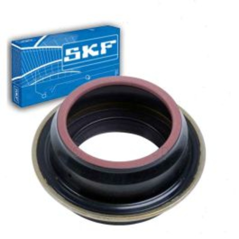 SKF Rear Transfer Case Output Shaft Seal for 2000-2003 GMC Yukon XL 2500